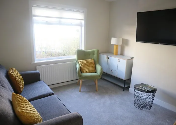 3 Bed Home, Stranmillis, Queens Quarter